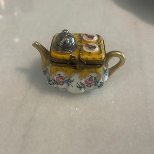 Limoge tea set